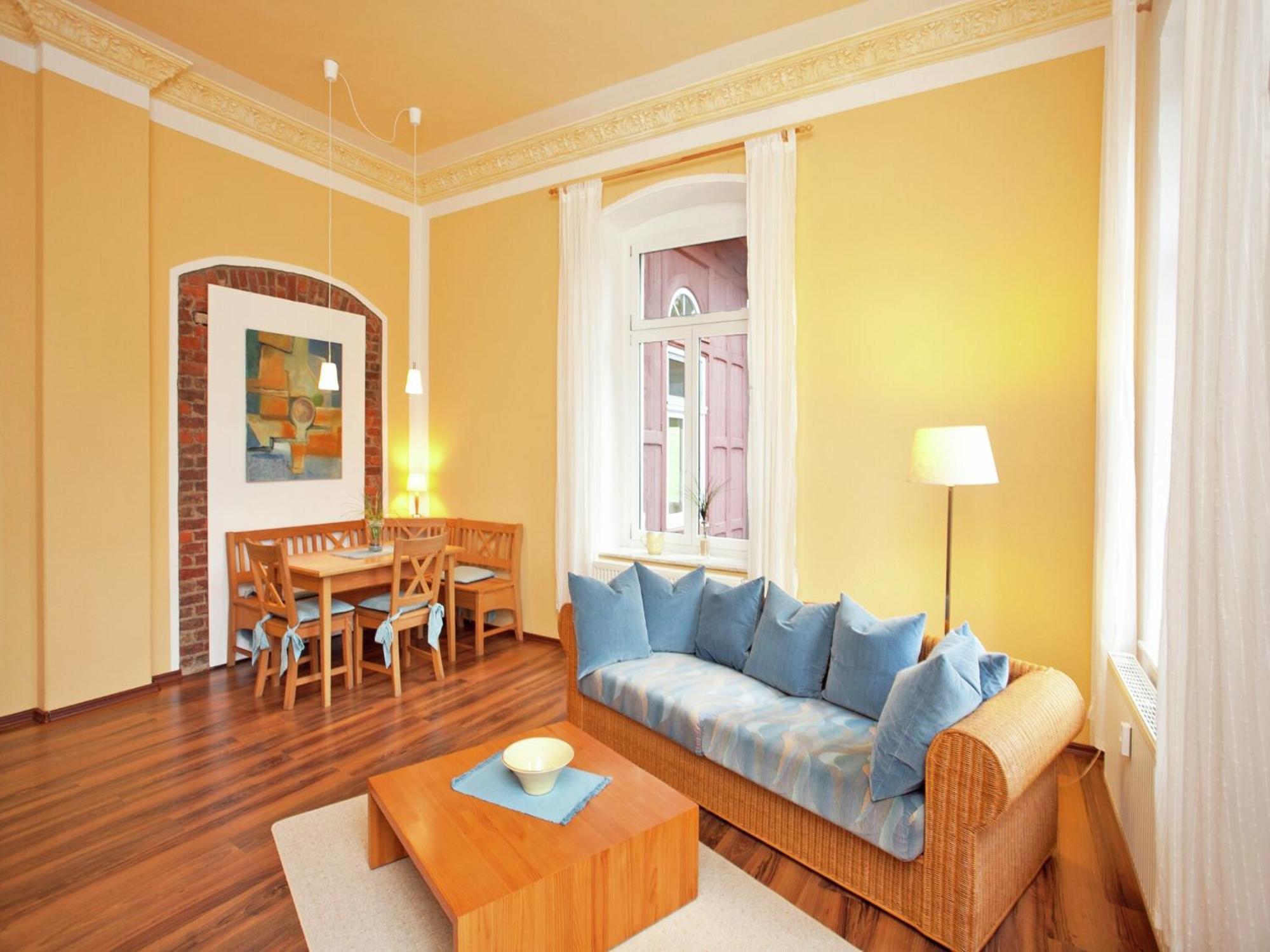 Alluring Villa In Grunhainichen Borstendorf With Garden 로이브스도르프 외부 사진