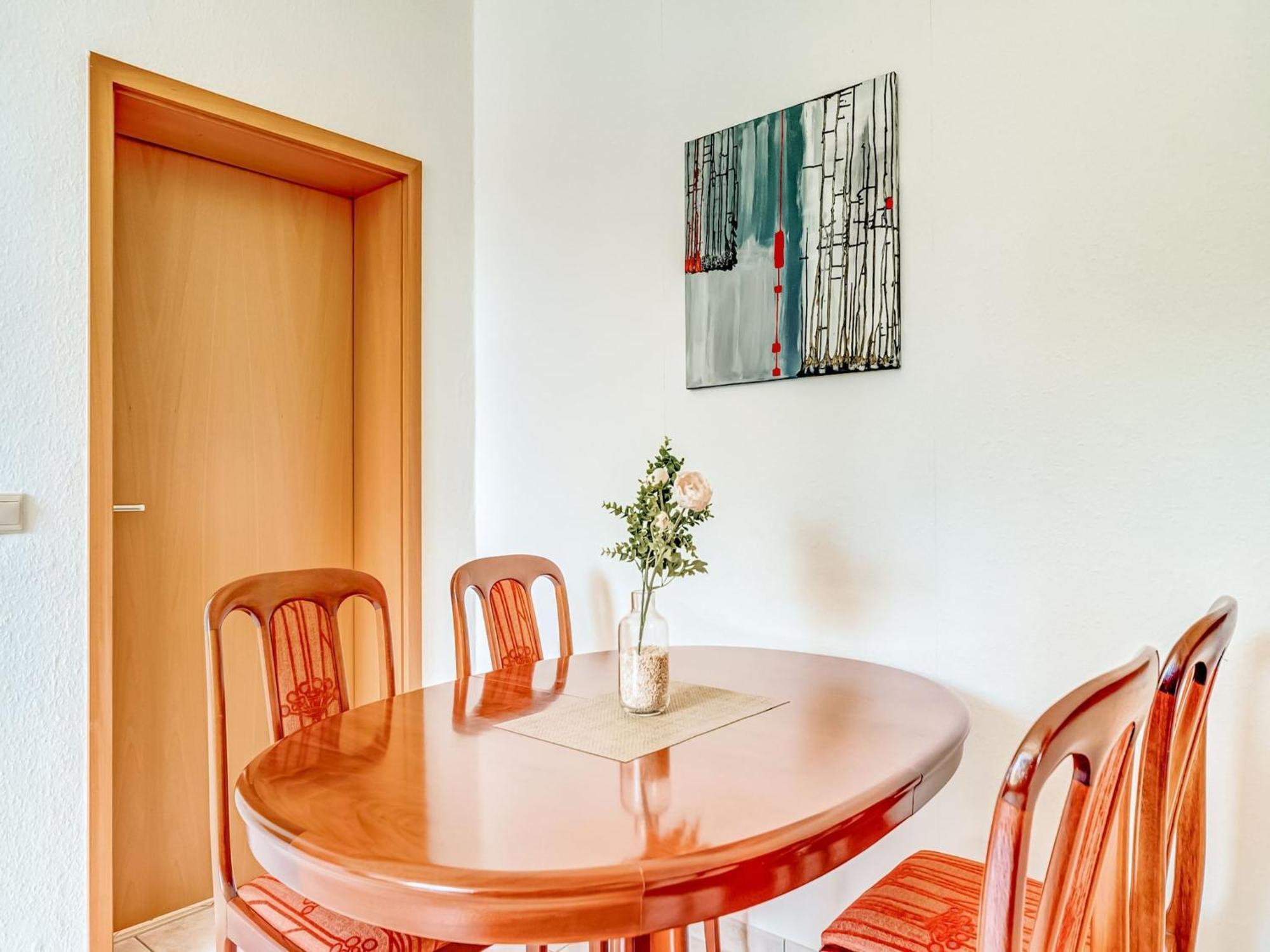 Alluring Villa In Grunhainichen Borstendorf With Garden 로이브스도르프 외부 사진